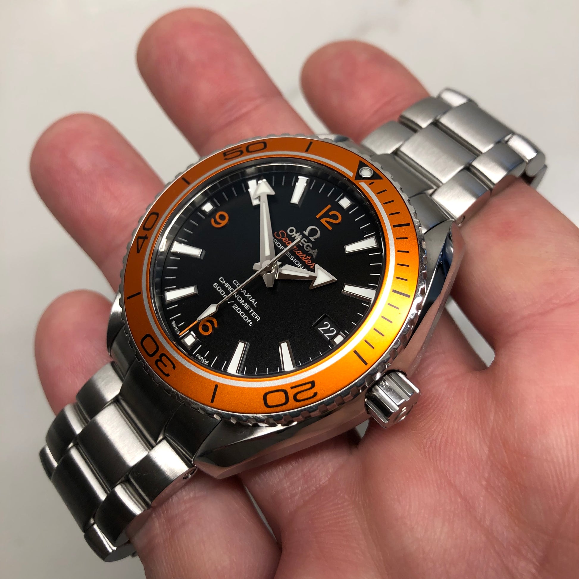 2018 Omega Planet Ocean 600M Seamaster 232.30.42.21.01.002 Steel Co-Axial 42mm Orange Bezel Box Papers - Hashtag Watch Co.