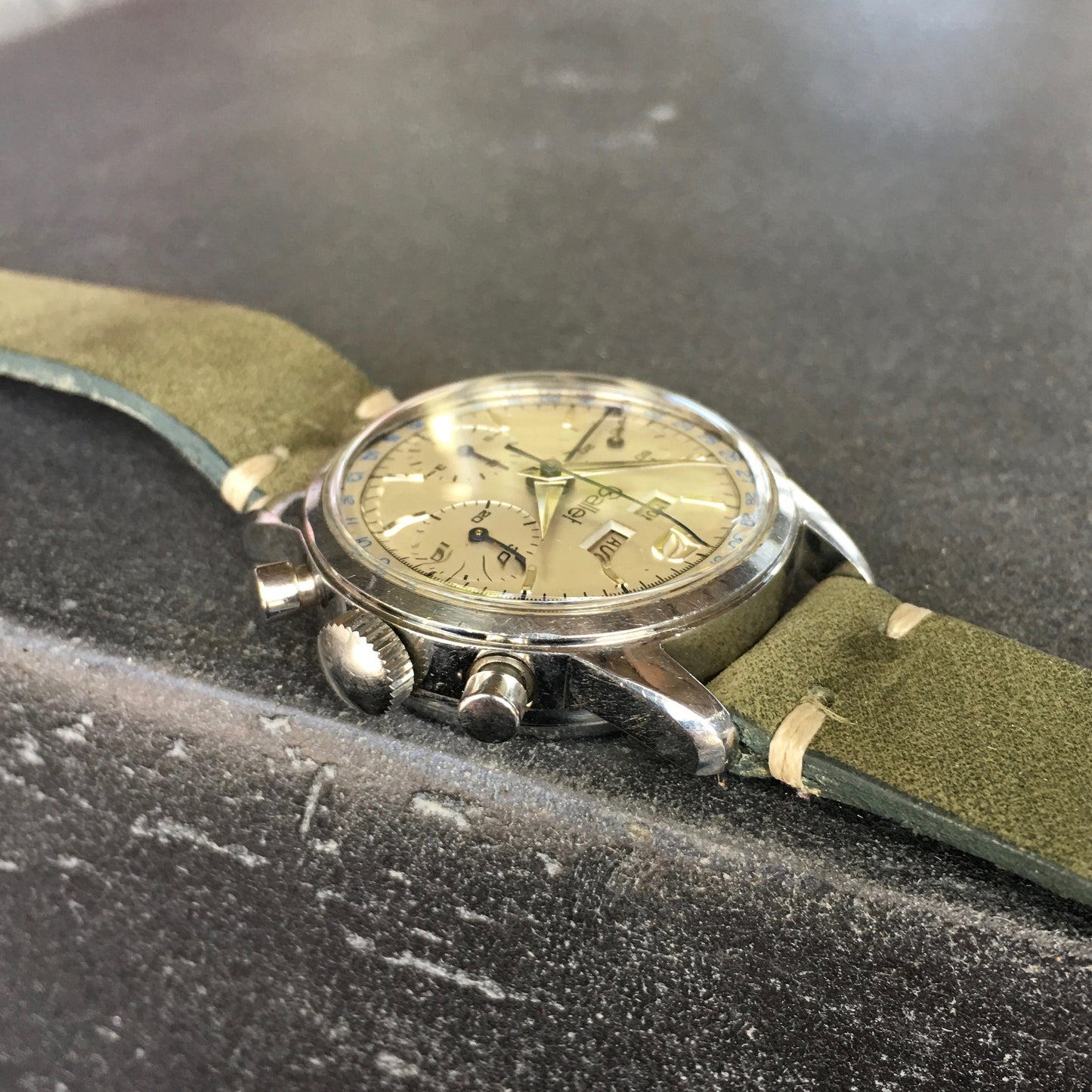 Vintage Gallet Steel Triple Date Chronograph 998 Valjoux 723 Manual Wind Wristwatch - Hashtag Watch Company