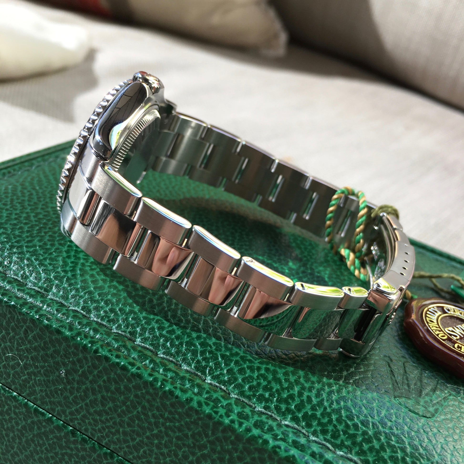 Rolex Yachtmaster 168622 Mid Size "P" Steel Platinum Oyster Ladies Wristwatch - Hashtag Watch Company