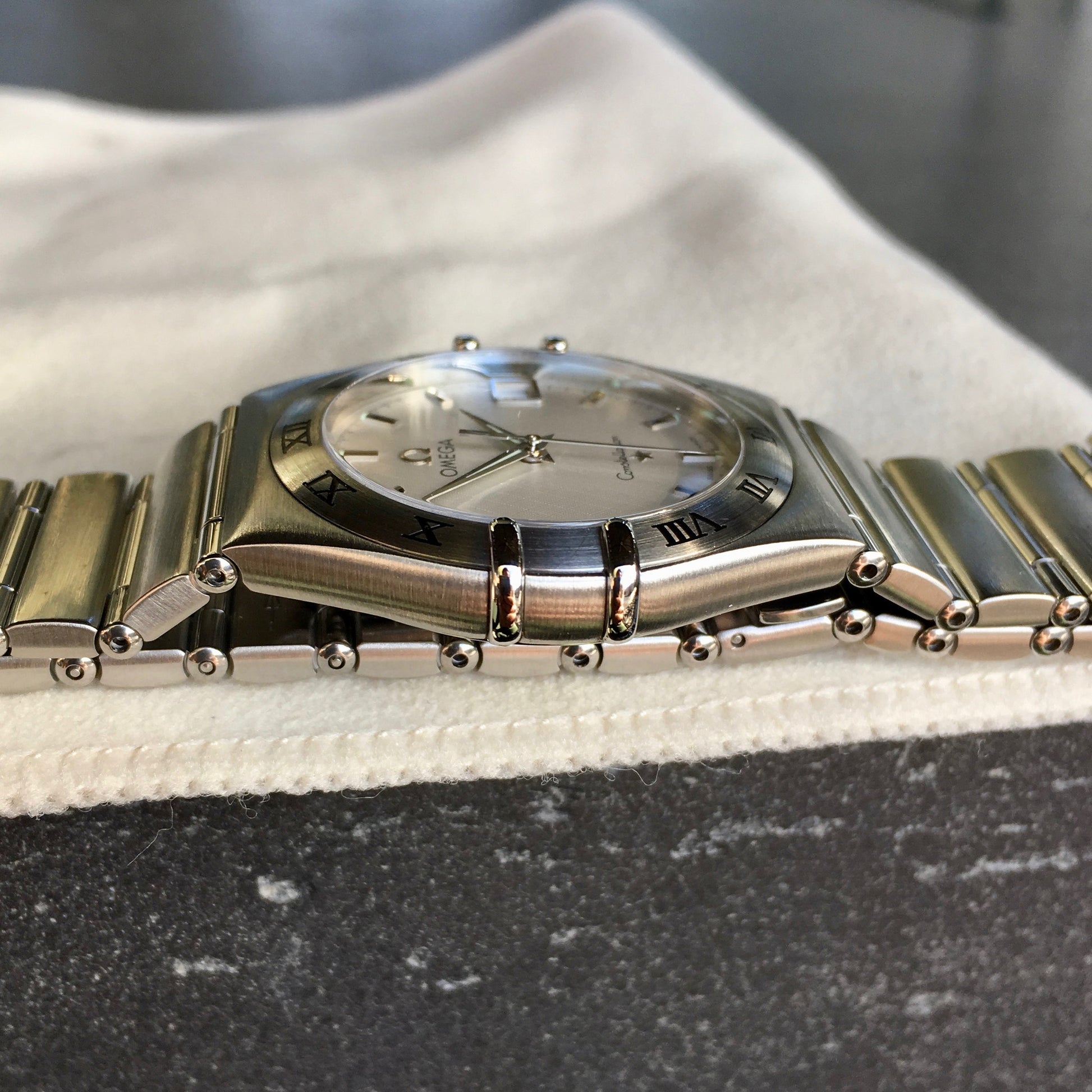 Omega Constellation 1512.30 Steel Quartz 33.5mm Wristwatch - Hashtag Watch Company