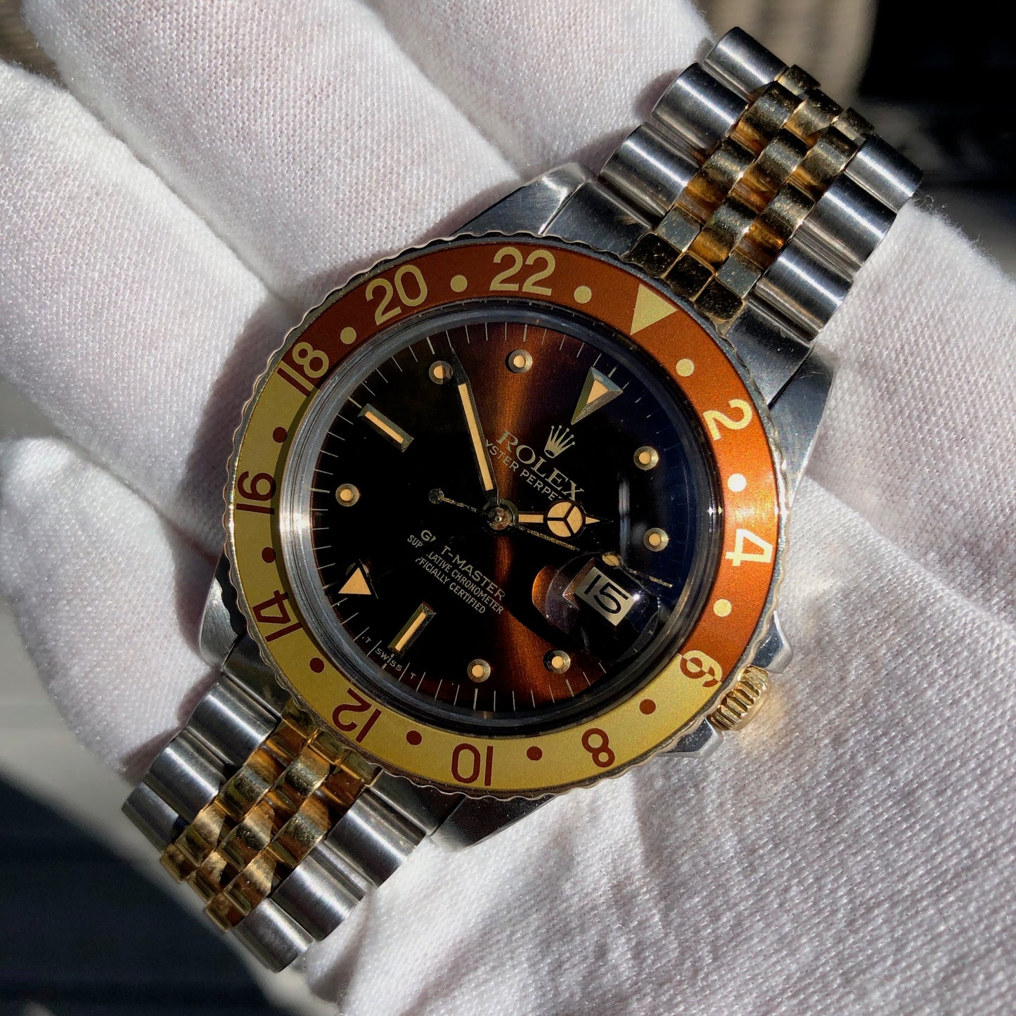 Vintage Rolex GMT MASTER 16753 Root Beer Tiger Eye Nipple Jubilee Bracelet Wristwatch Circa 1981 - Hashtag Watch Company