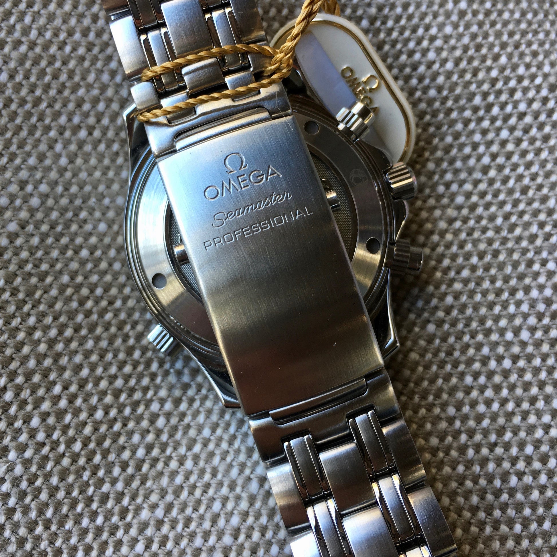 Omega Seamaster 2225.80 Professional Chronograph James Bond Full Set Watch - Hashtag Watch Company