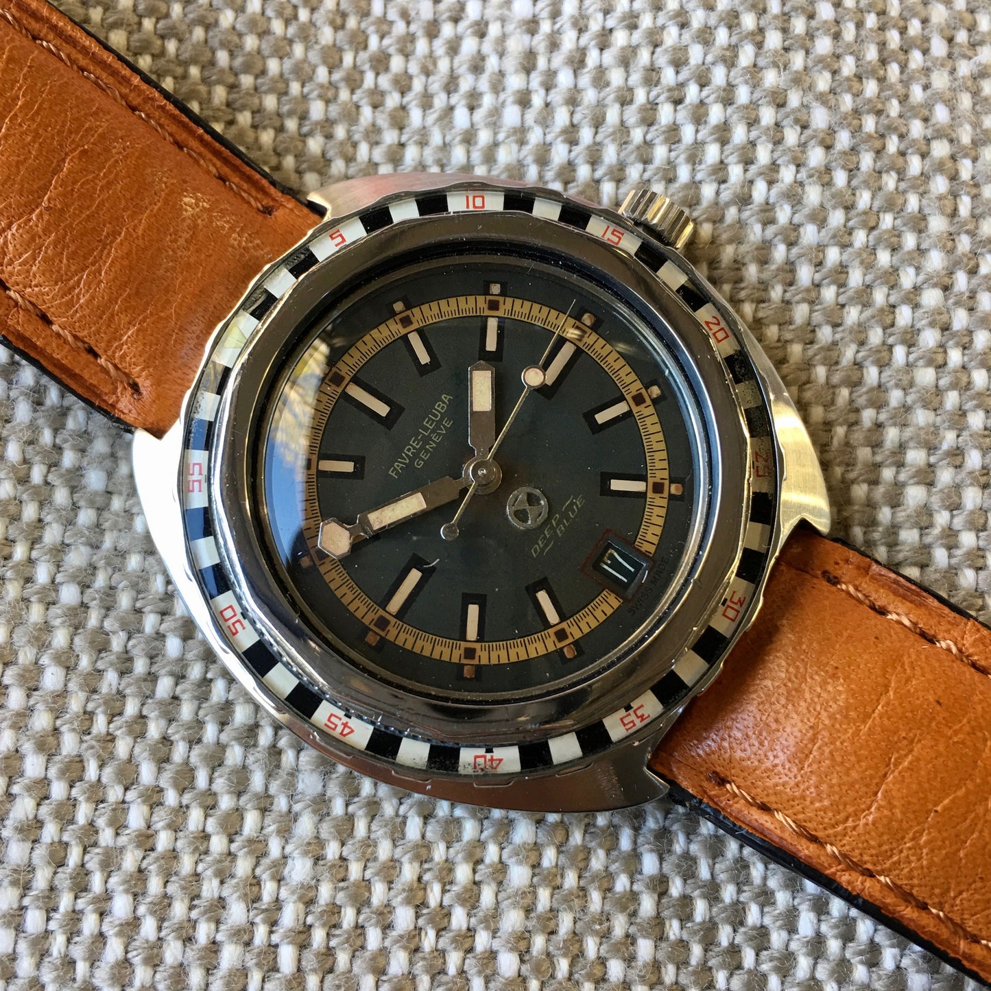 Vintage Favre Leuba Deep Blue TROPICAL 59863 Steel Divers Automatic Wristwatch - Hashtag Watch Company