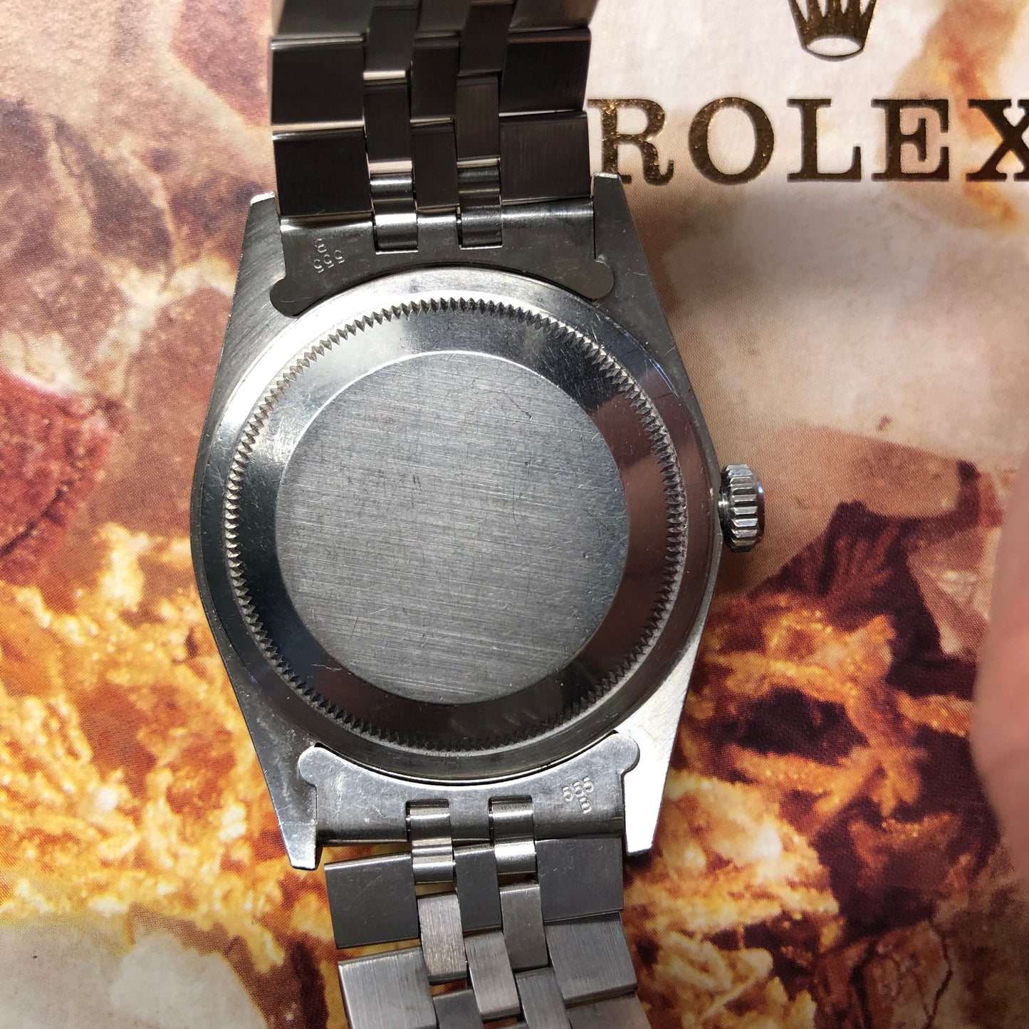 1989 Vintage Rolex Datejust 16220 Cream Jubilee Steel Engine Turned Automatic Wristwatch - Hashtag Watch Company