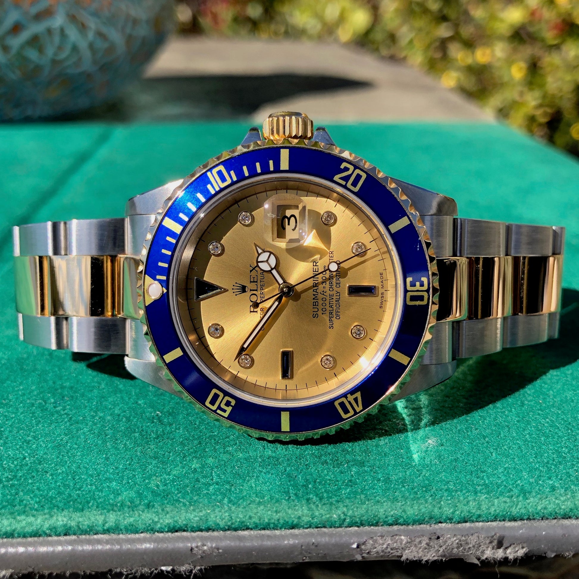 2004 Rolex Submariner Date 16613 Serti Two Tone Stainless Steel