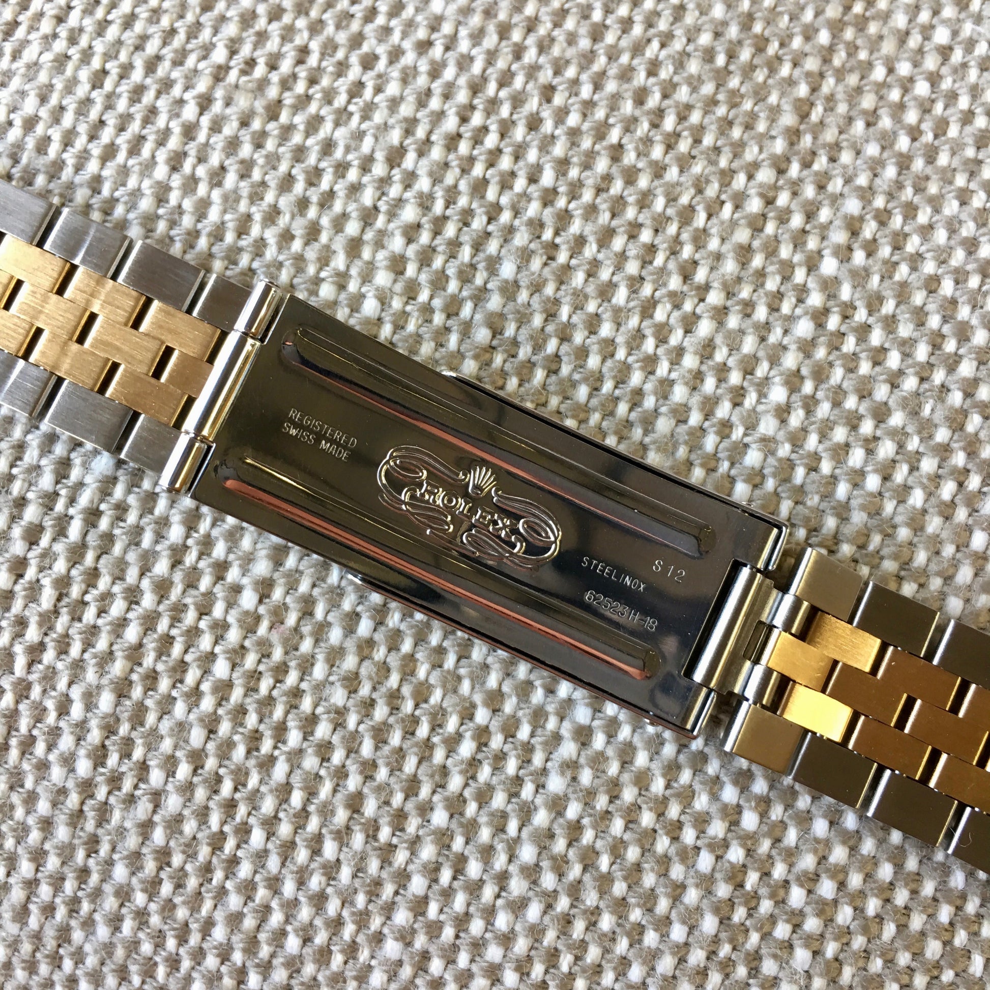 Rolex Datejust 16233 White Stick Two Tone Cal. 3135 "S" 1993 Serial Watch - Hashtag Watch Company