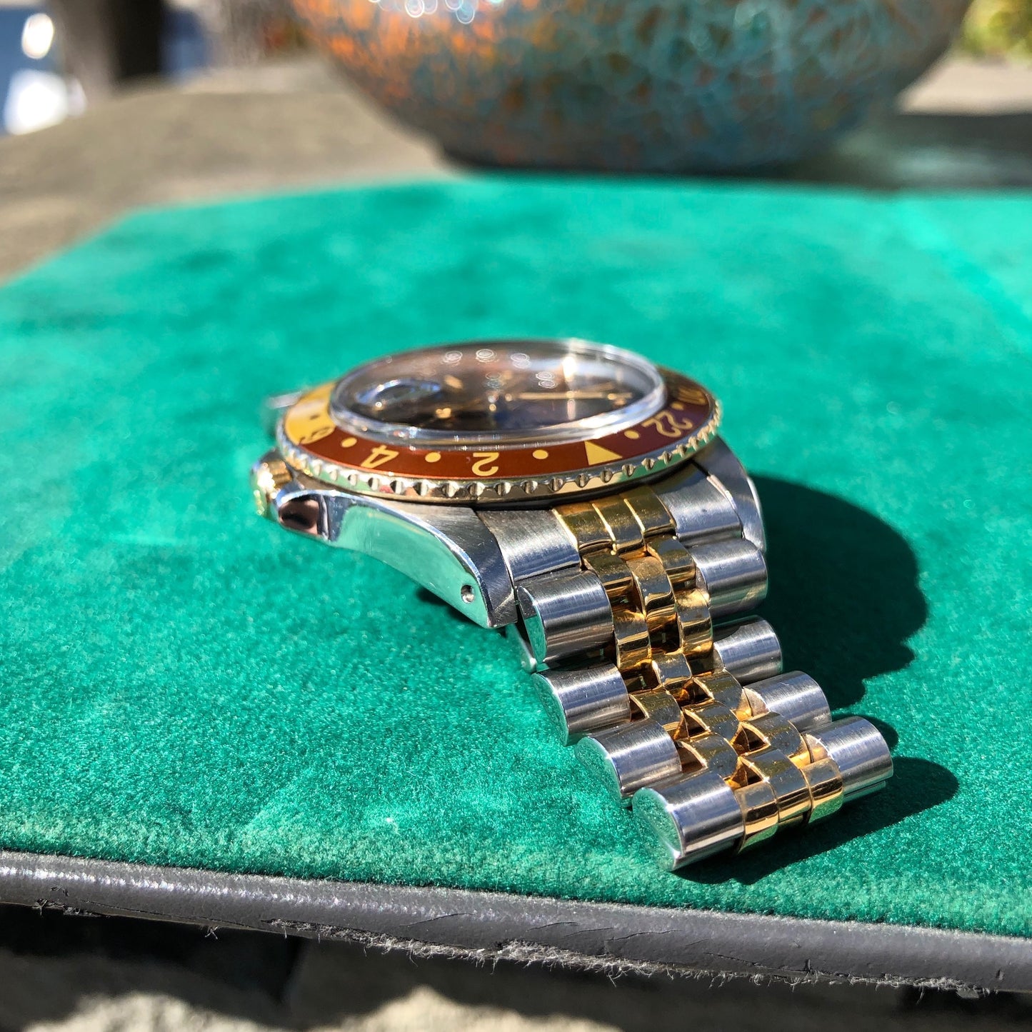 Vintage Rolex GMT MASTER 16753 Root Beer Tiger Eye Nipple Jubilee Bracelet Wristwatch Circa 1981 - Hashtag Watch Company