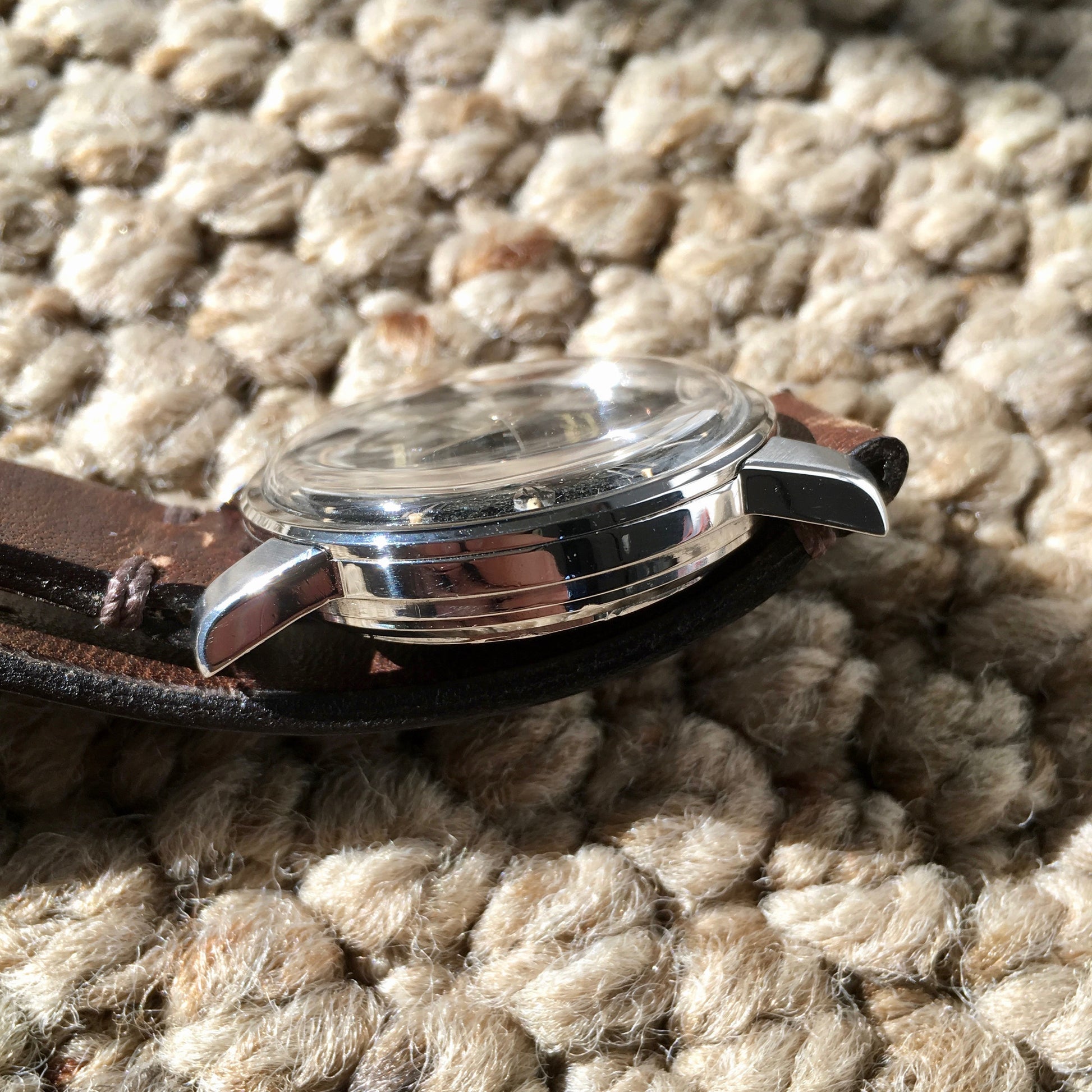 Vintage Longines All-Guard Automatic 9006-2 Gilt Black Cal. 19AS Steel Wristwatch - Hashtag Watch Company