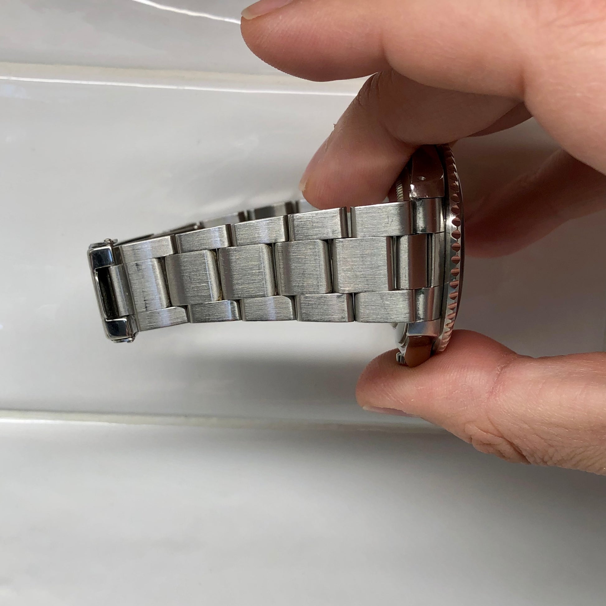 1999 Rolex GMT MASTER II 16710 Pepsi Oyster Wristwatch with Original Tag and Papers - Hashtag Watch Company