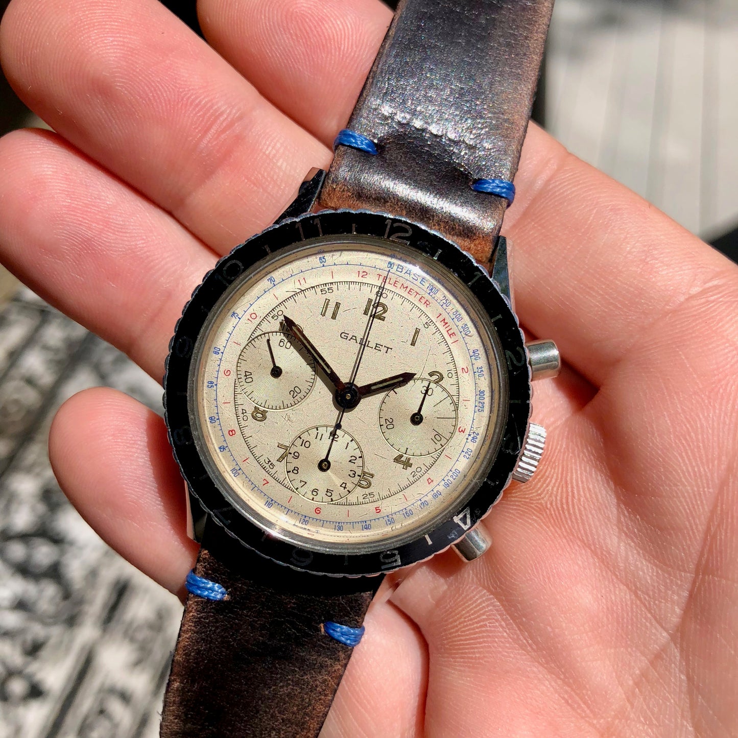 Vintage Gallet MultiChron Pilot Valjoux 72 Chronograph White Stainless Steel Wristwatch - Hashtag Watch Company