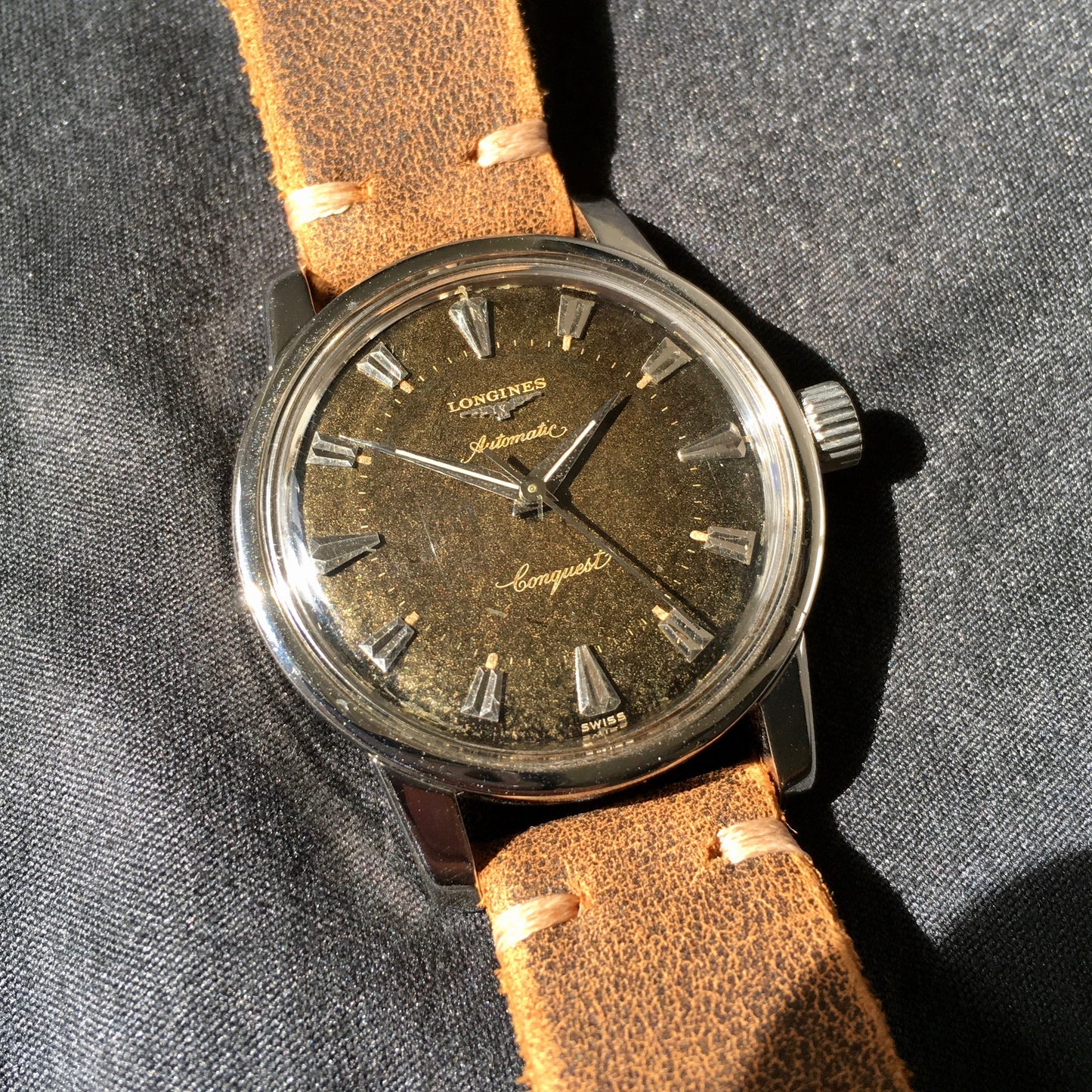 Vintage Longines Conquest Automatic 9000 Tropical Brown Cal. 19AS Steel Wristwatch - Hashtag Watch Company