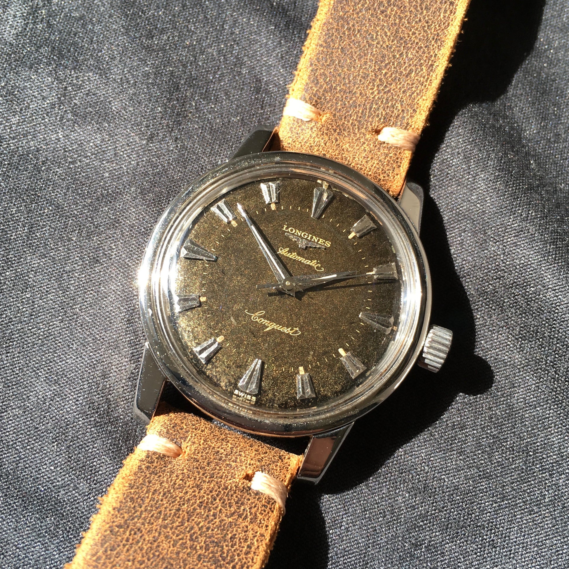 Vintage Longines Conquest Automatic 9000 Tropical Brown Cal. 19AS Steel Wristwatch - Hashtag Watch Company