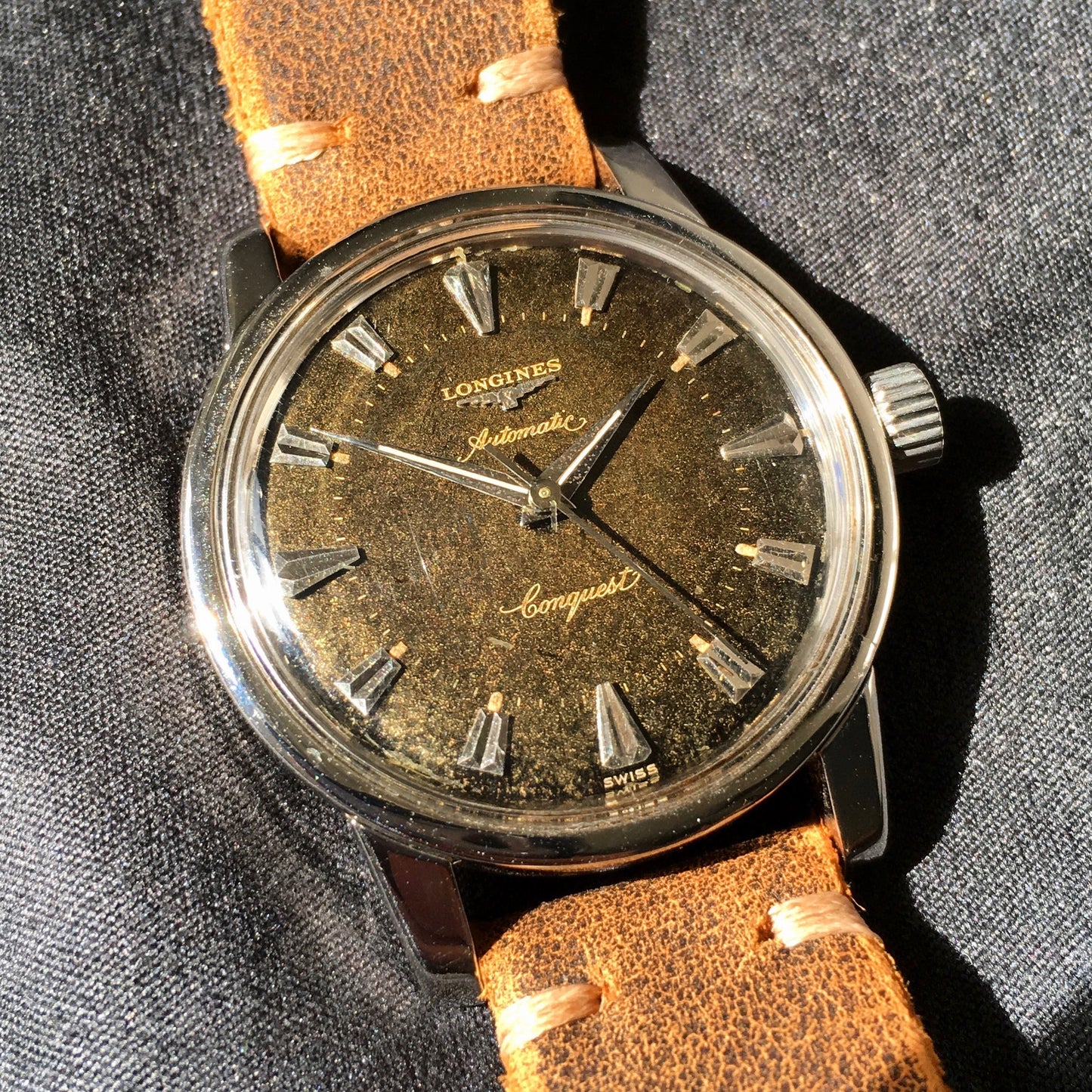 Vintage Longines Conquest Automatic 9000 Tropical Brown Cal. 19AS Steel Wristwatch - Hashtag Watch Company