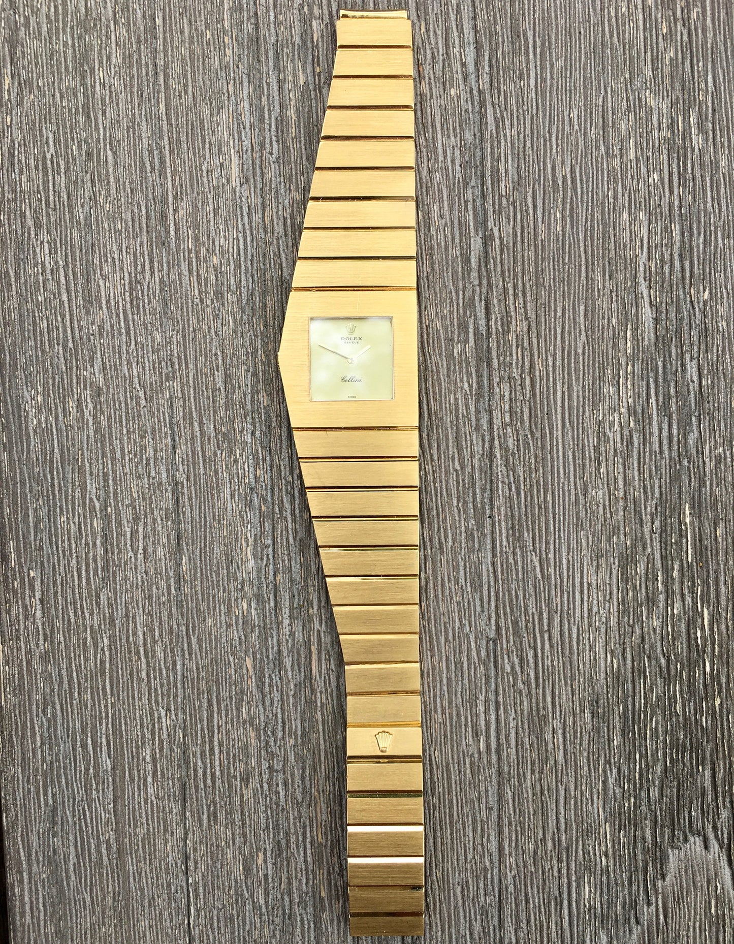 Vintage Rolex Cellini King Midas 4315 18K Yellow Gold Cal. 651 Circa 1975 Wristwatch - Hashtag Watch Company