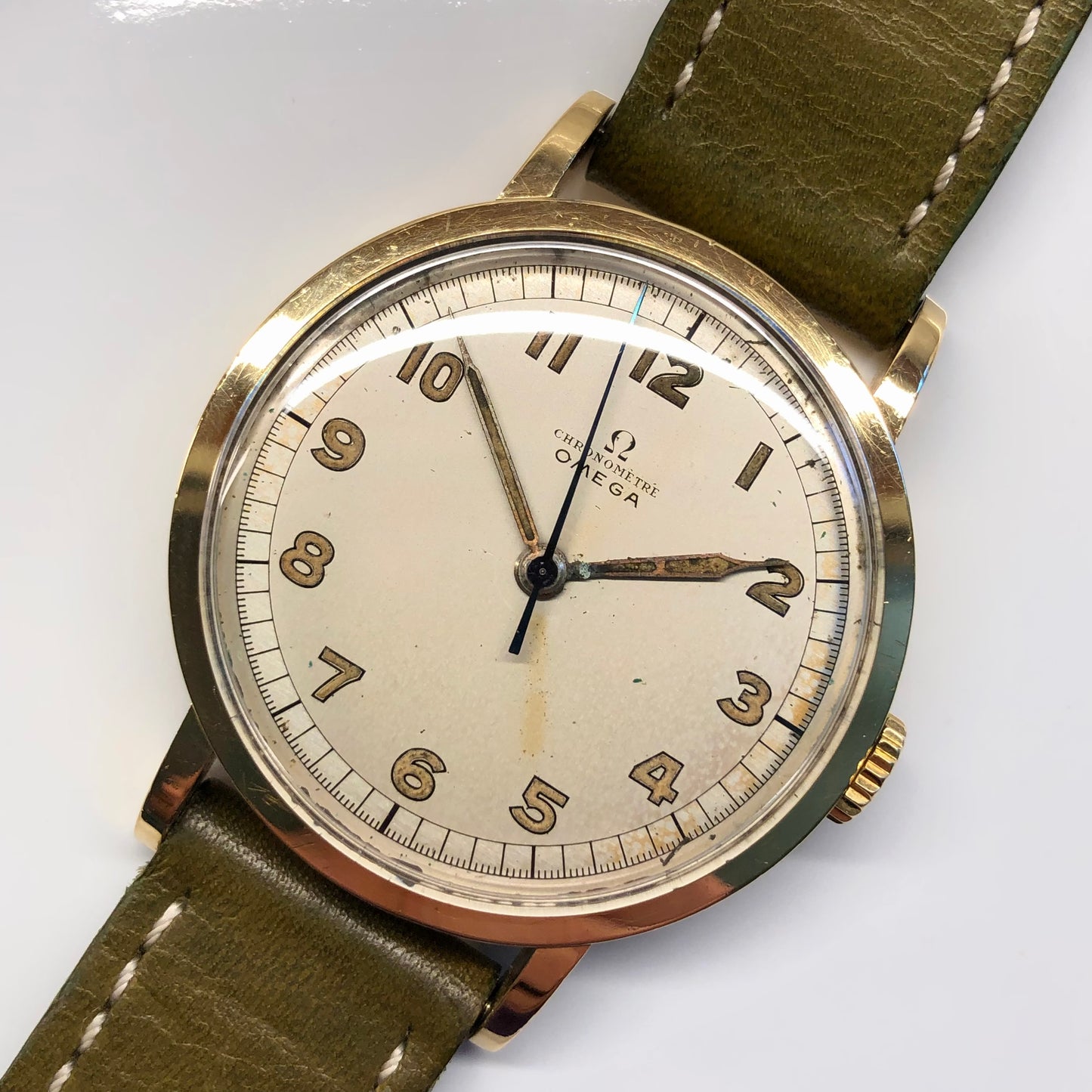 1944 Omega Chronometre 30T2 SC 18K Yellow Gold 35.5mm Original Sector Dial Radium Wristwatch - Hashtag Watch Company