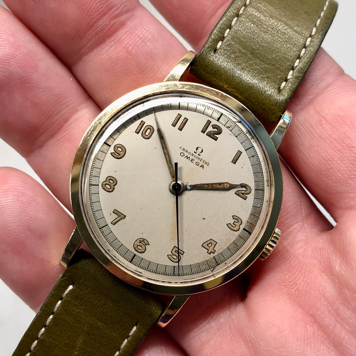 1944 Omega Chronometre 30T2 SC 18K Yellow Gold 35.5mm Original Sector Dial Radium Wristwatch - Hashtag Watch Company