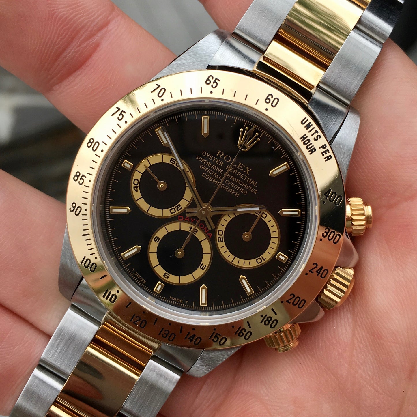 Rolex Daytona 16523 Zenith Black Two Tone Steel & Gold "T" Serial Circa 1995 - Hashtag Watch Company