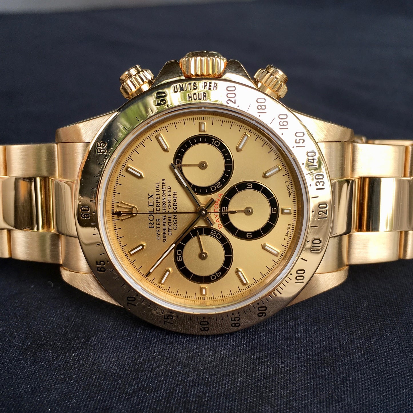 Vintage Rolex Daytona 16528 Zenith 18K Yellow Gold Chronograph Wristwatch "R" Serial Circa 1987 - Hashtag Watch Company