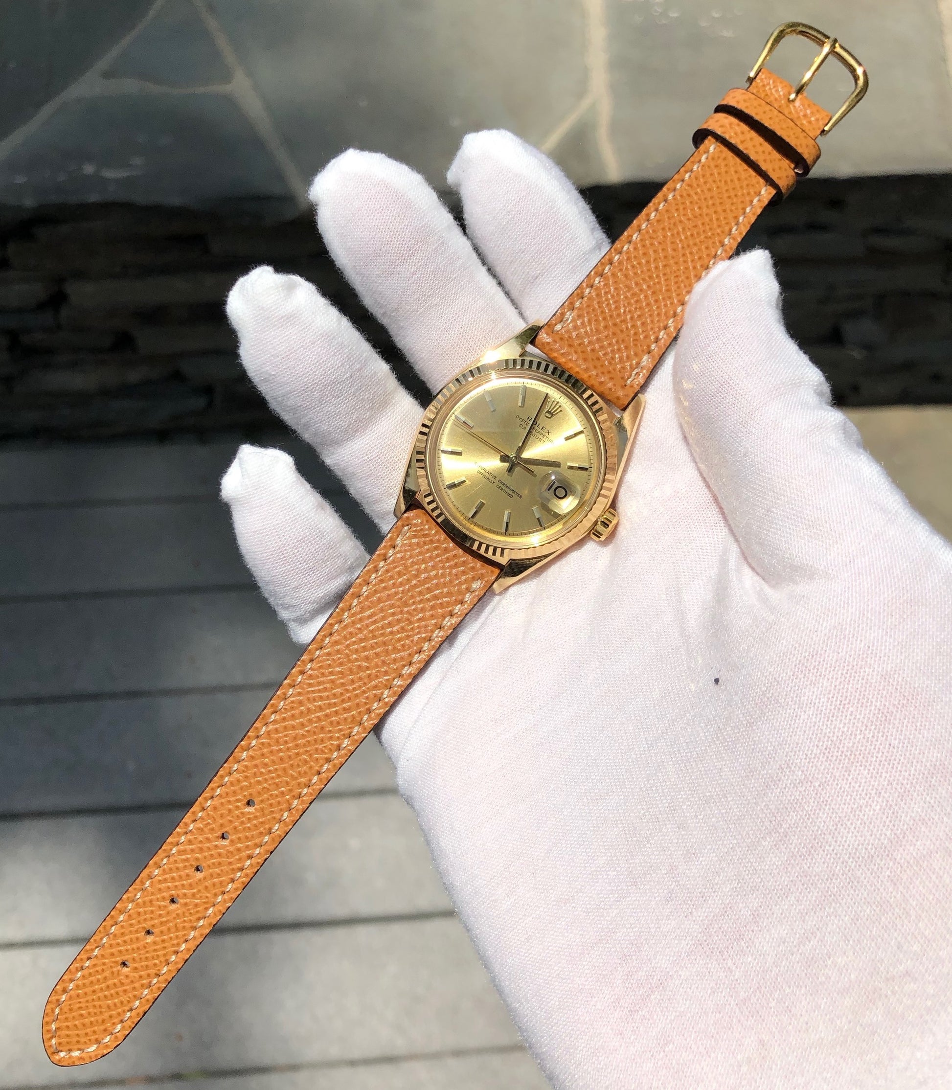1969 Vintage Rolex Datejust 1601 18K Yellow Gold Champagne Automatic Wristwatch Guarantee Booklets - Hashtag Watch Company