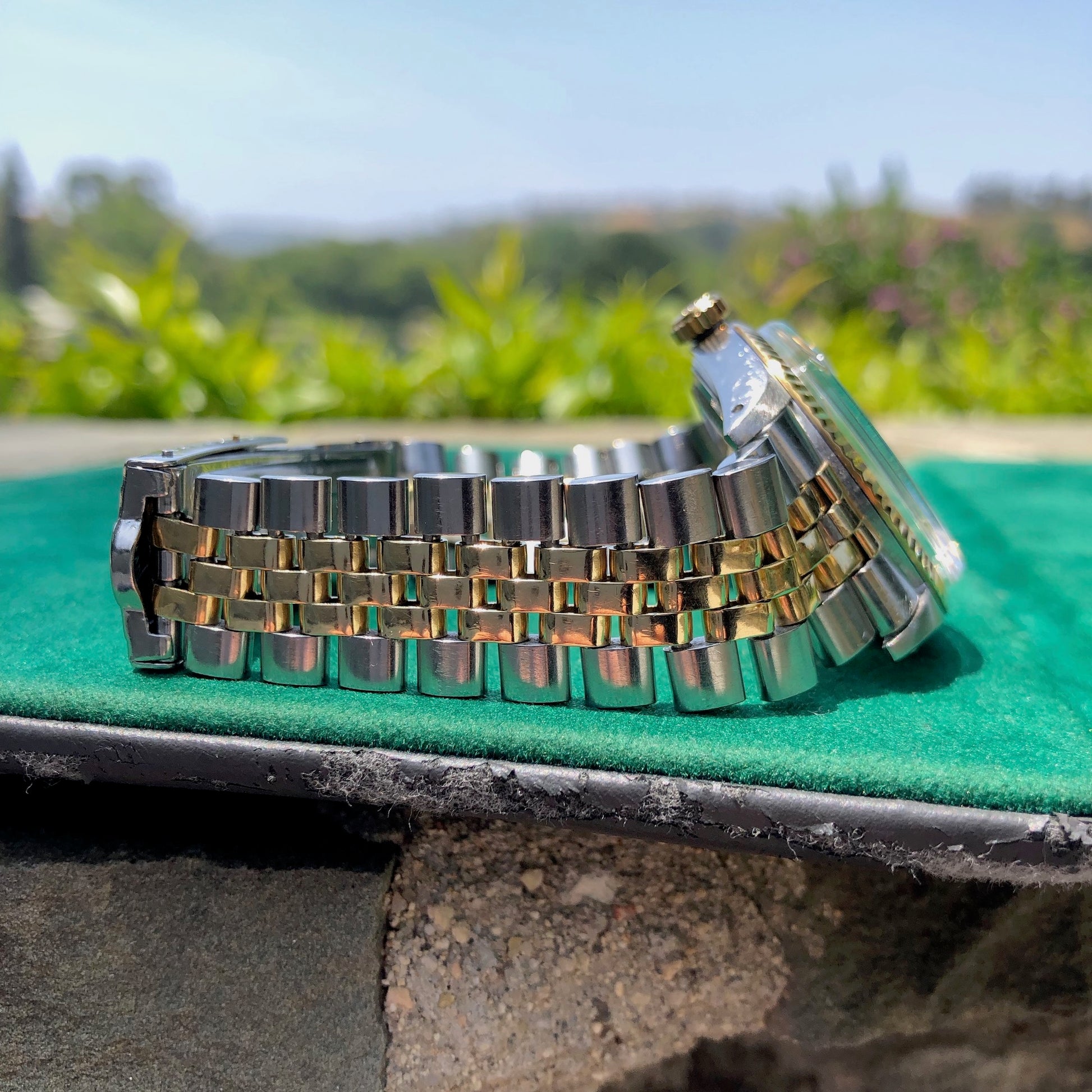 Two tone jubilee bracelet deals