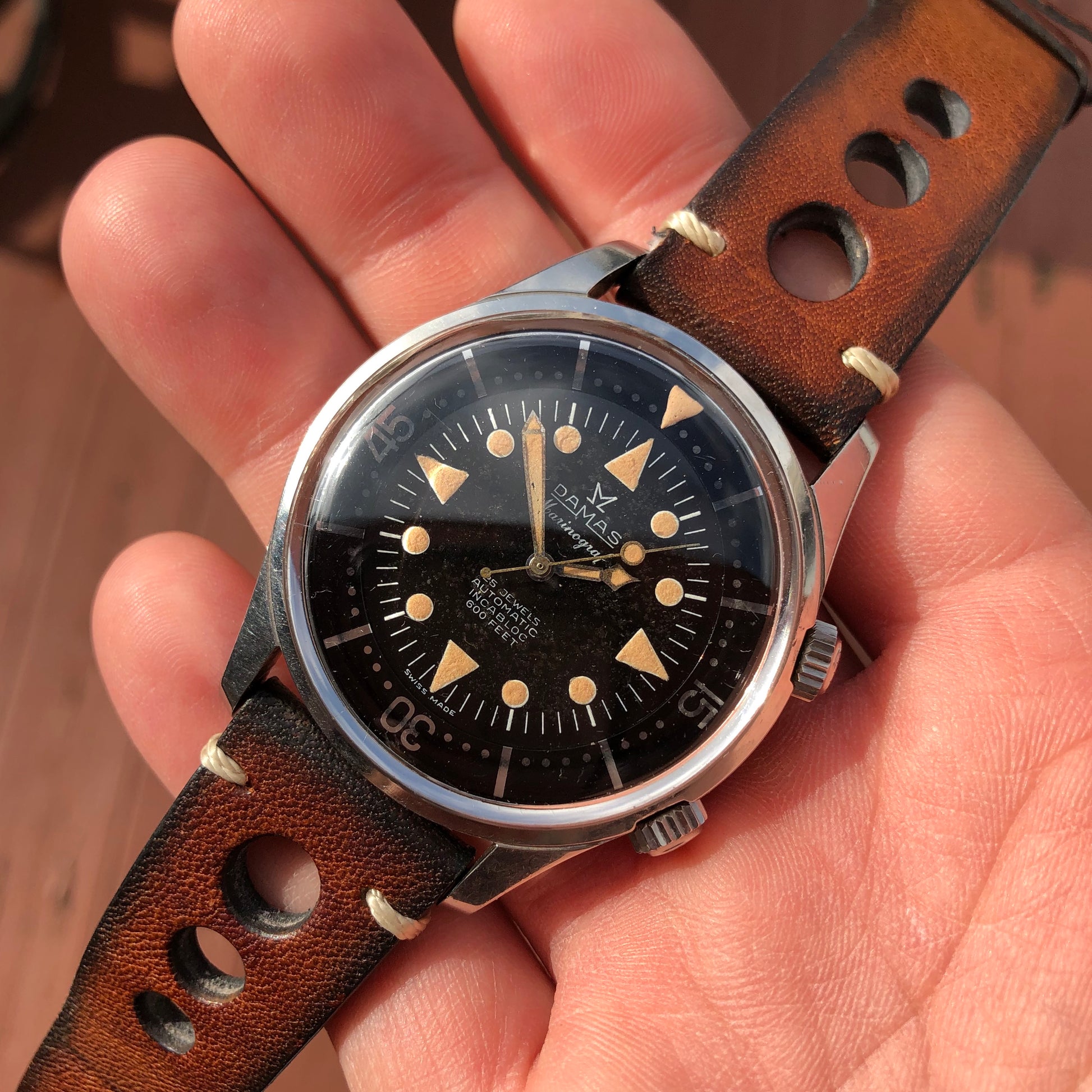 Vintage Damas Marinograf 3753 Automatic Steel Super Compressor Divers Wristwatch - Hashtag Watch Company