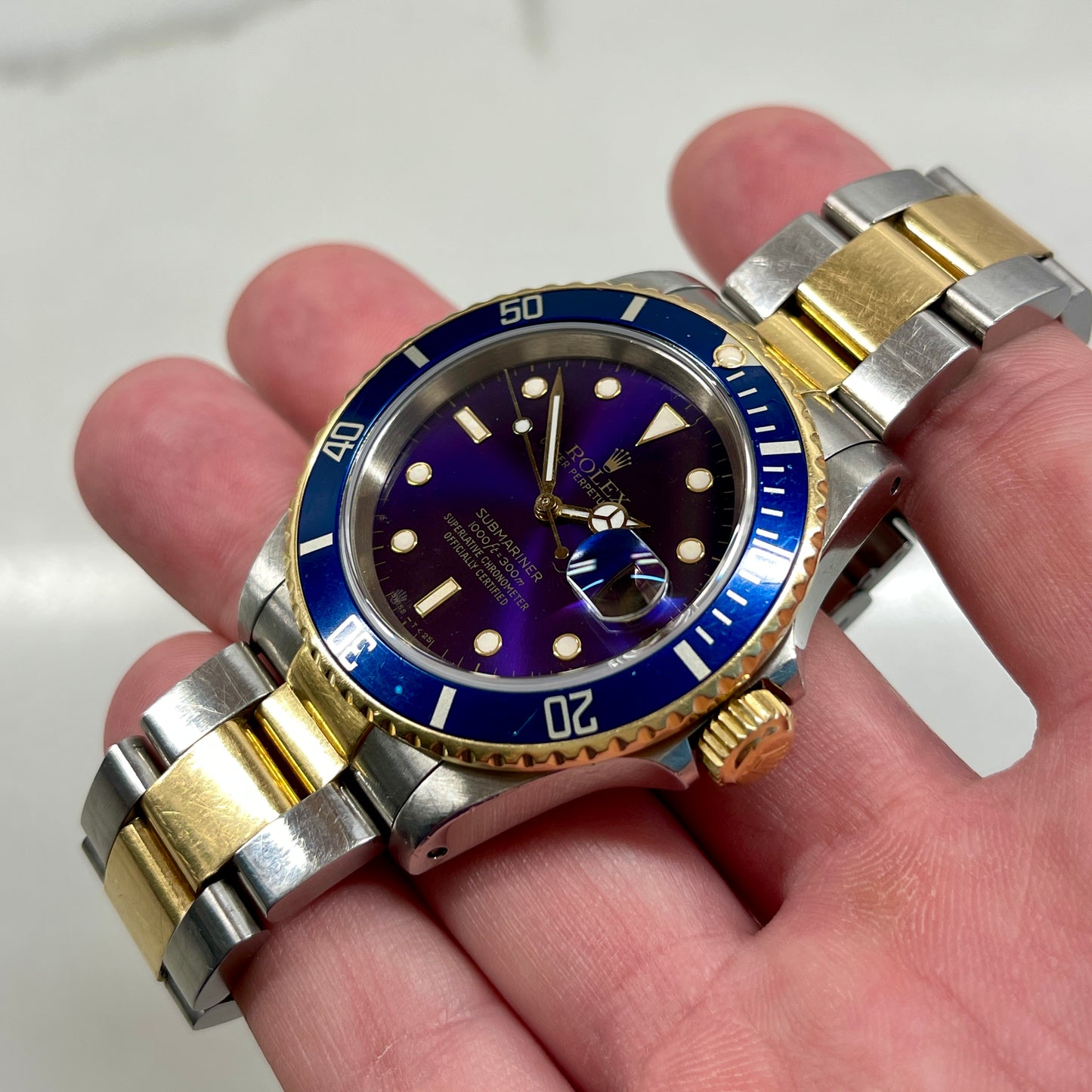 1988 Rolex Submariner Date 16613 Blue Purple Two Tone Oyster 18K Steel Wristwatch First Series - Hashtag Watch Company